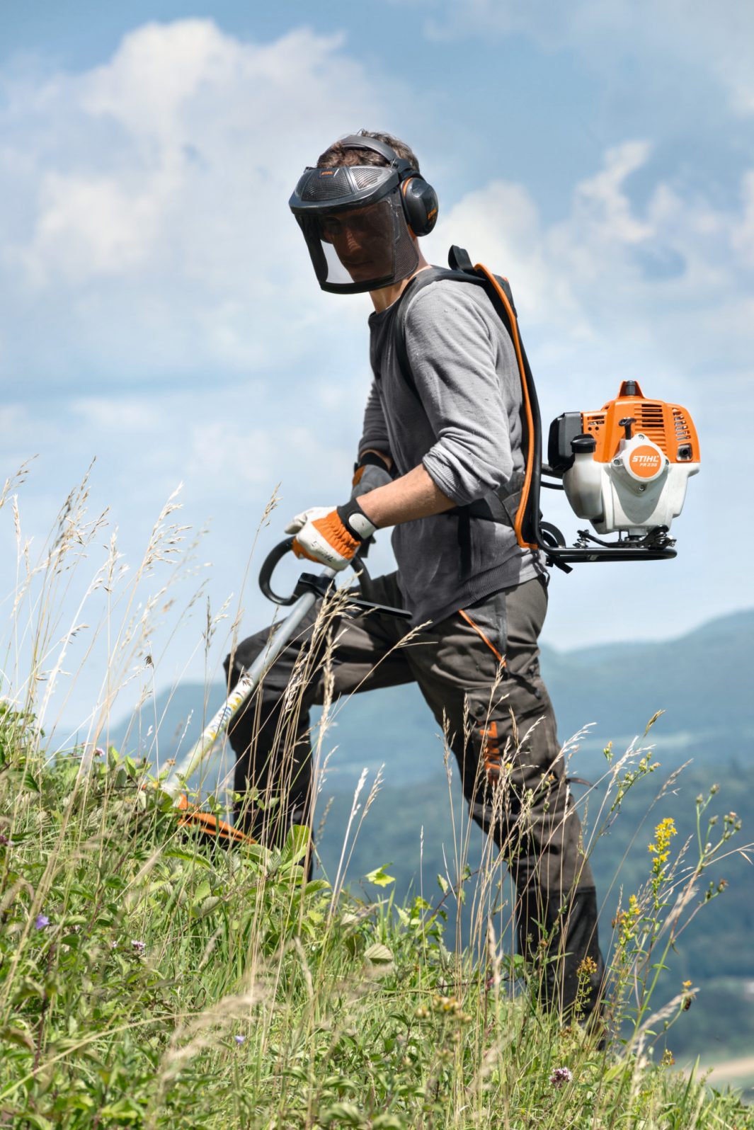 COMPRAR DESBROZADORA STIHL FR 235 RMA ECHEVARRIA 1